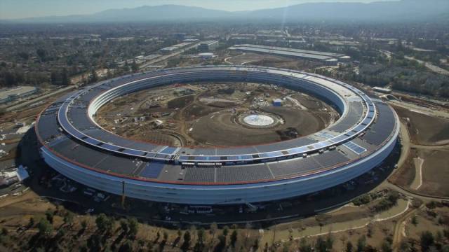 Apple’s Newly Built $5 Billion Campus Looks Like A Space Ship From The Height Of Drone’s Flight