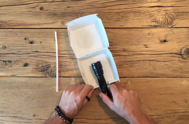Big Mac Box, Flashlight And Straws Are Everything You Need For High-Quality Photos!