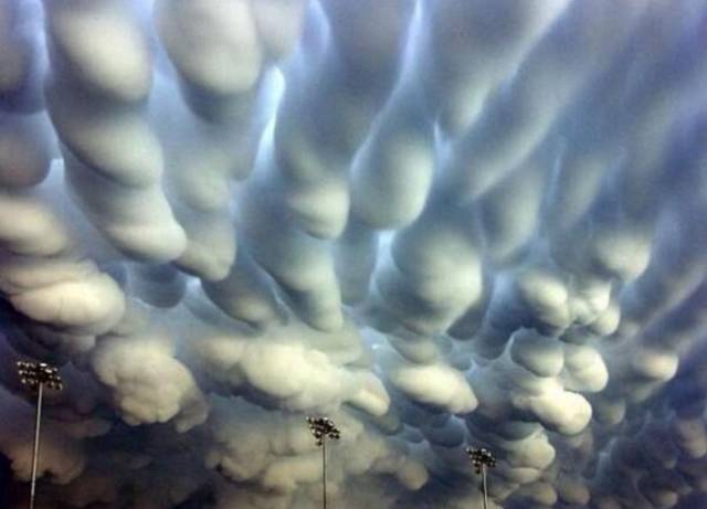 It’s Hard To Believe That These Natural Phenomena Caught On Camera Are Actually Real And Not Photoshopped