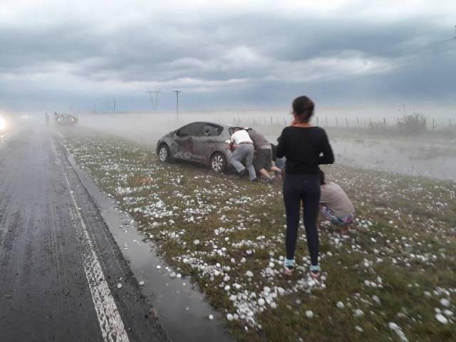 Massive Hail Was Enough To Destroy 20 Cars In Argentina
