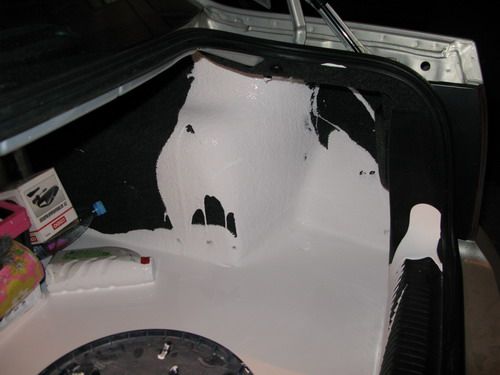 A bad surprise in the trunk (4 photos)