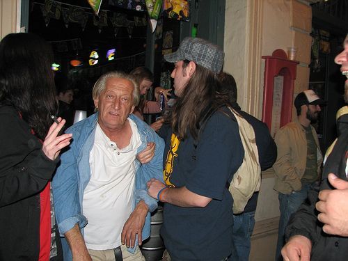 What these old men are doing?! ;) (15 photos)