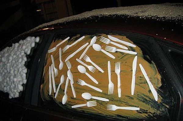 A girl decided to get revenge on his boyfriend (5 photos)