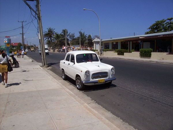 On Cuba’s roads… (37 photos)