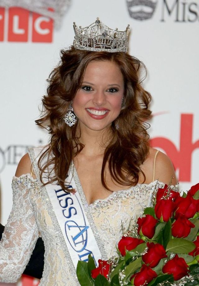 Miss America 2009 -  Katie Stam (15 photos)