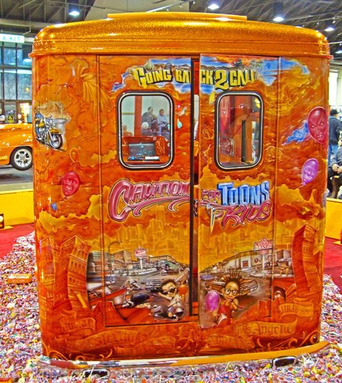 Cool ice cream truck (8 photos)
