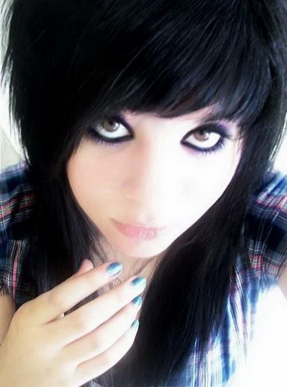 Other Emo Girls 12 Photos 