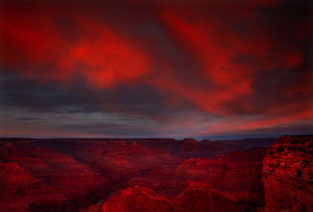 Sunrise and sunset in the Grand Canyon (11 photos)