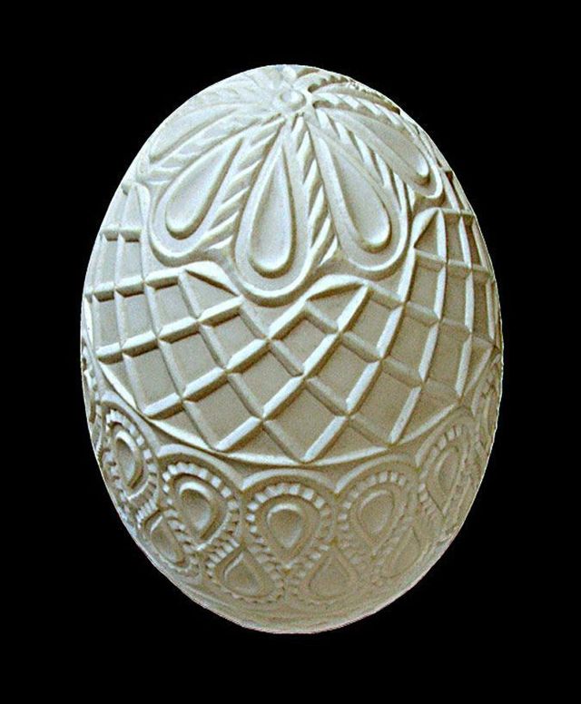 Carving on ostrich eggs (6 photos)