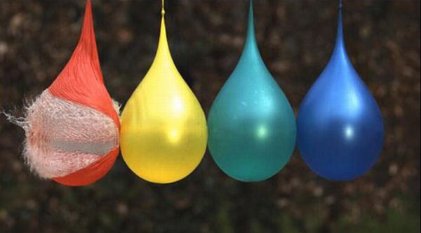 Darts and water balloons (15 photos)