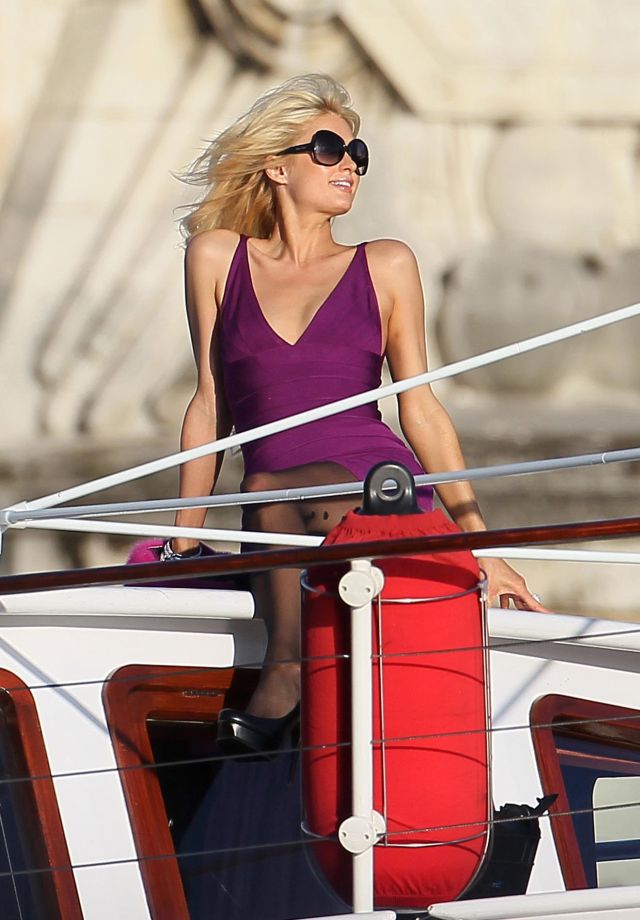 paris_hilton_02.jpg