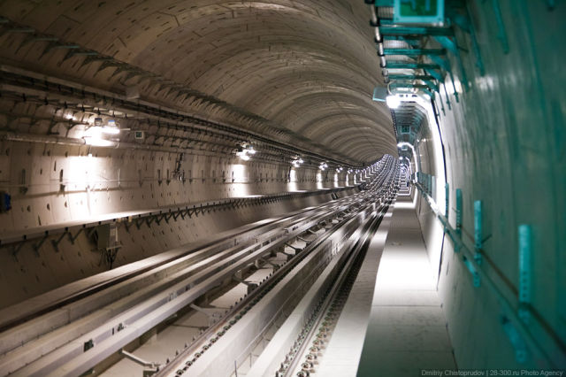 dubai_driverless_metro_640_10.jpg