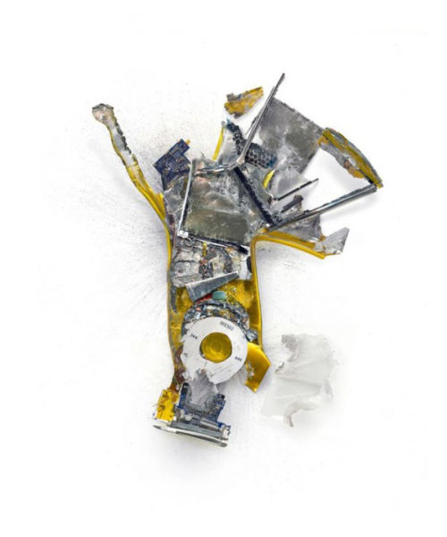 broken_apple_products_640_06.jpg