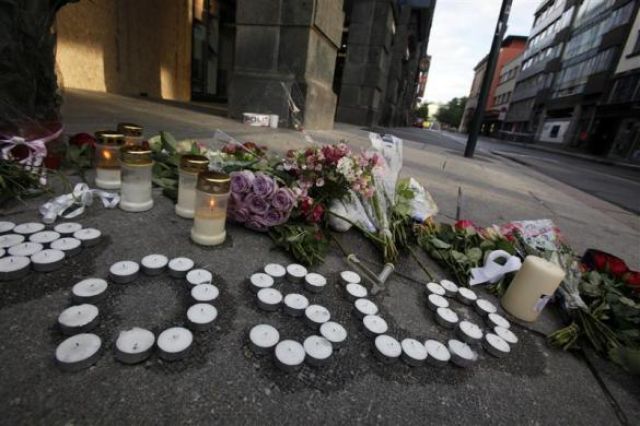 Dramatic Images from Oslo Norway Bomb Scene