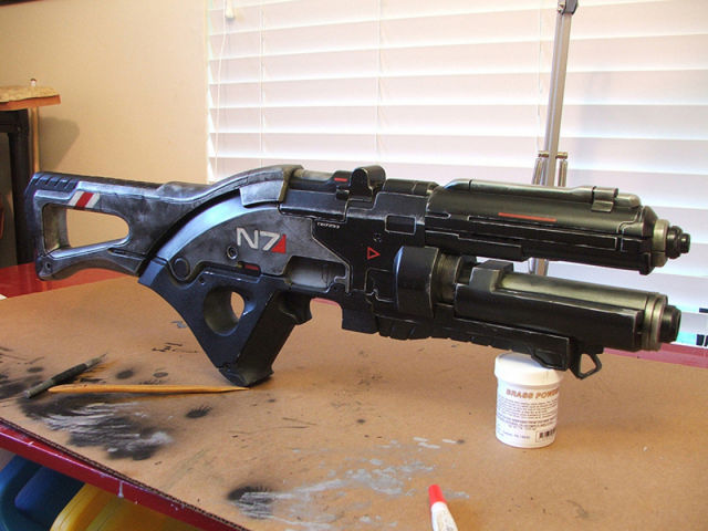 Cool Replica of Mass Effect 3 Gun