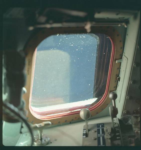 These Amazing Photos from the Apollo Missions Show Us a Very Unique Look at Space