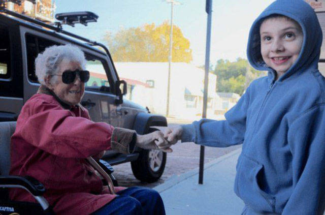 Instead Of Treating Cancer, 90-Year-Old Woman Hits The Road