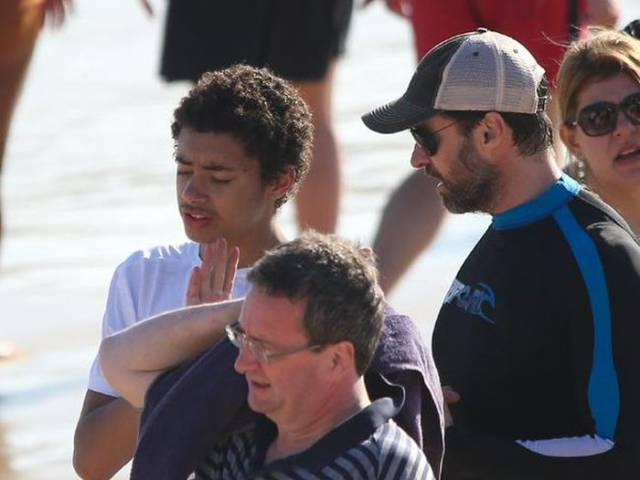 Hugh Jackman Rescues His Son And Some Other Swimmers From Dangerous Waters
