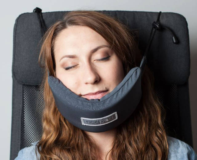 This Head Hammock Will Help You Sleep Anywhere While Traveling